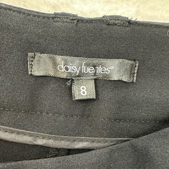 Daisy Fuentes Black High Waist Tailored Shorts With Pockets - Picture 3 of 12